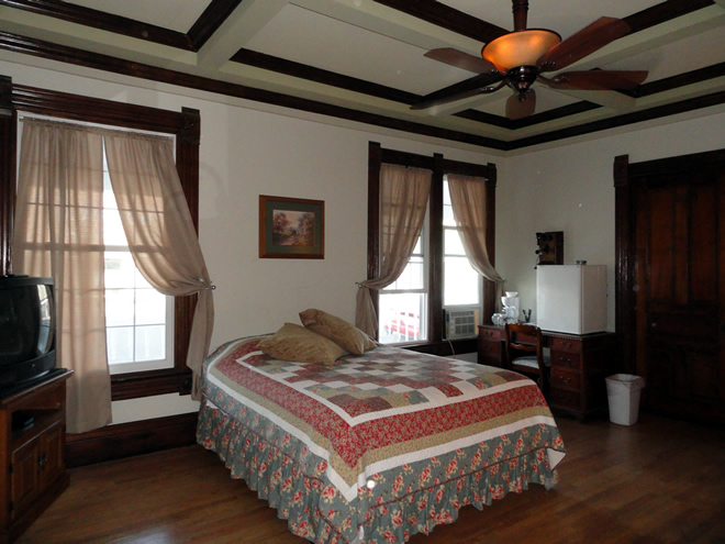 Mabel House Hotel - Mabel, Minnesota - Lodging in Southeast Minnesota, Fillmore County